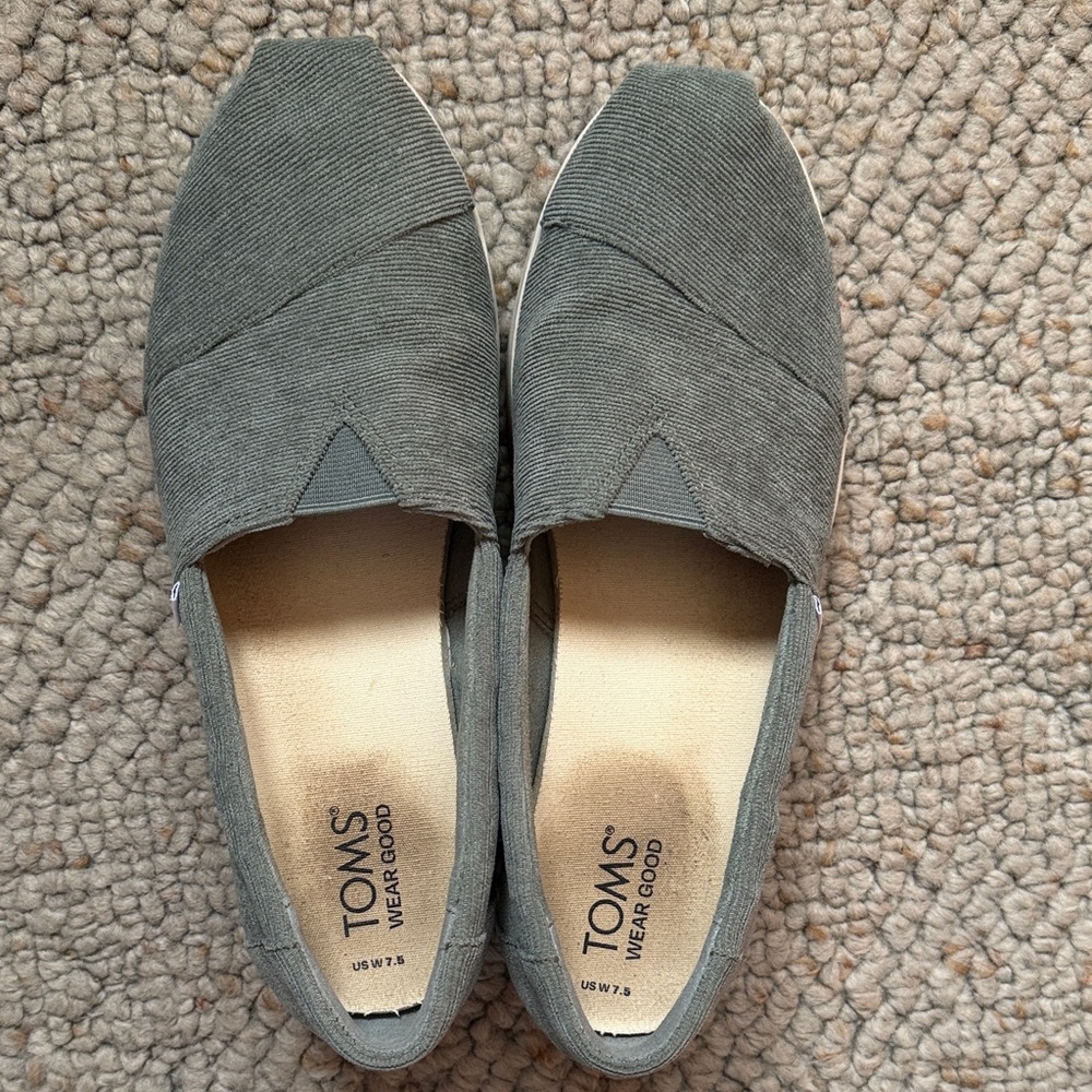 TOMS Women's Micro Corduroy Alp Midform Slip On Shoe - Picture 10 of 10